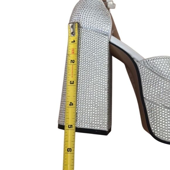 Steve Madden Charlize Silver Rhinestone stacked Platform Heels Size 8 - Picture 9 of 10